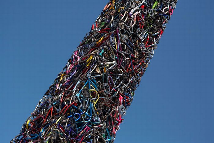1284024658_cyclisk-5.jpg
