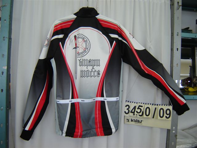 3450-09 bunda 4.jpg