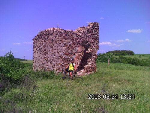 PIC403_resize.jpg