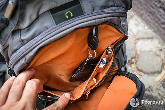 20-Wenger-Narrow-Daypack.jpg