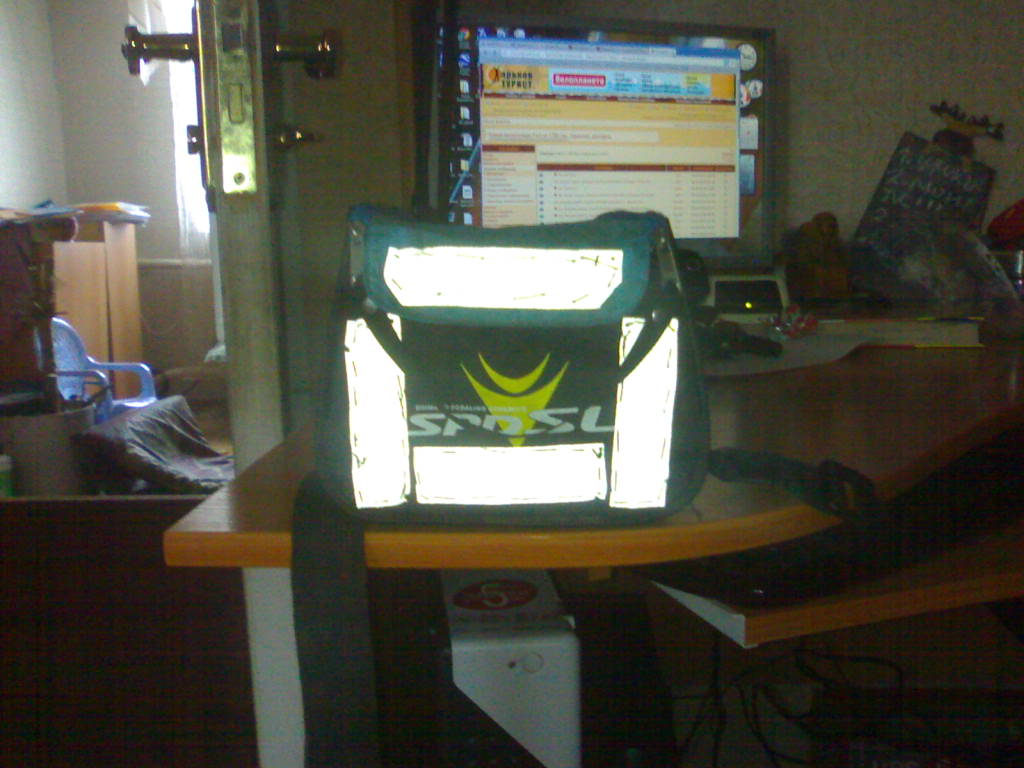 13012006290.jpg